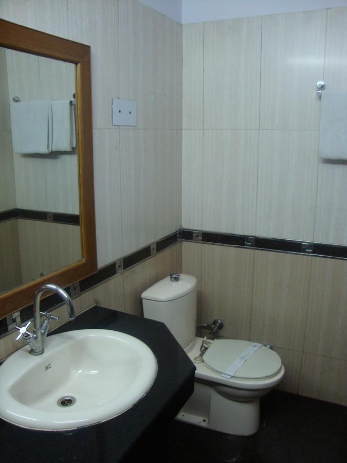โฮเต็ล ซิลเวอร์ ร็อค Hotel มัสซูรี ภายนอก รูปภาพ